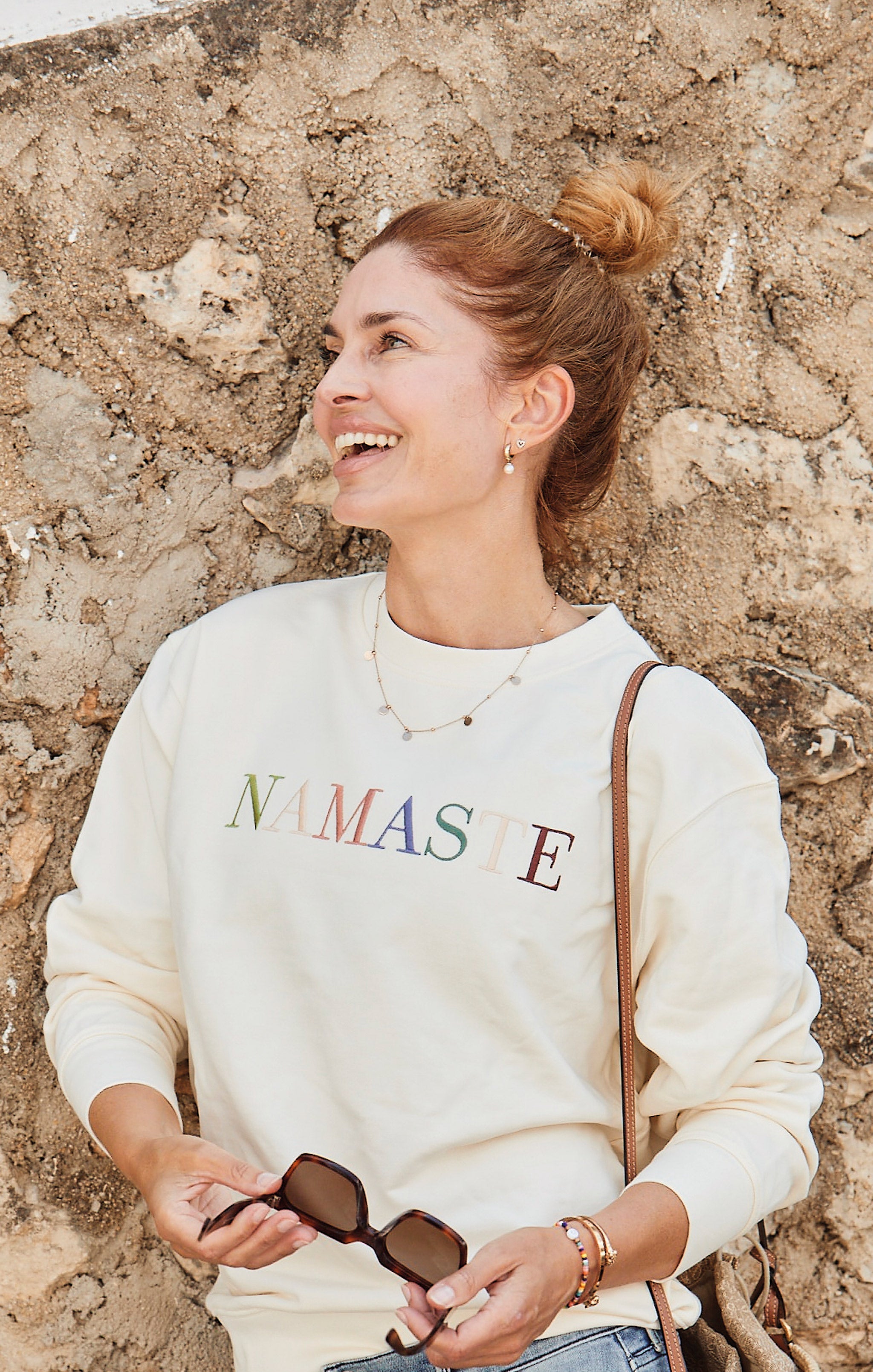Yoga Boxy Pullover Namaste - weiß